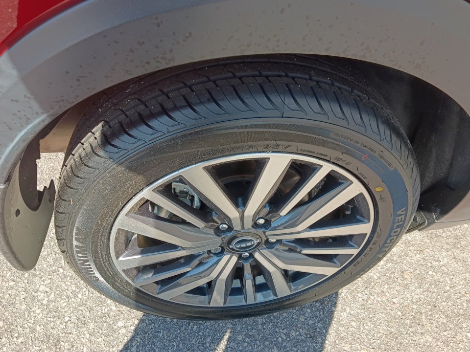 2023 Nissan Kicks SR Xtronic CVT