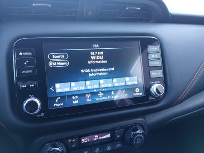 2023 Nissan Kicks SR Xtronic CVT