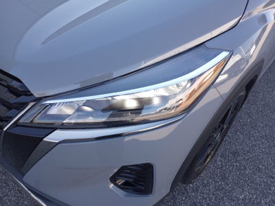 2023 Nissan Kicks SR Xtronic CVT