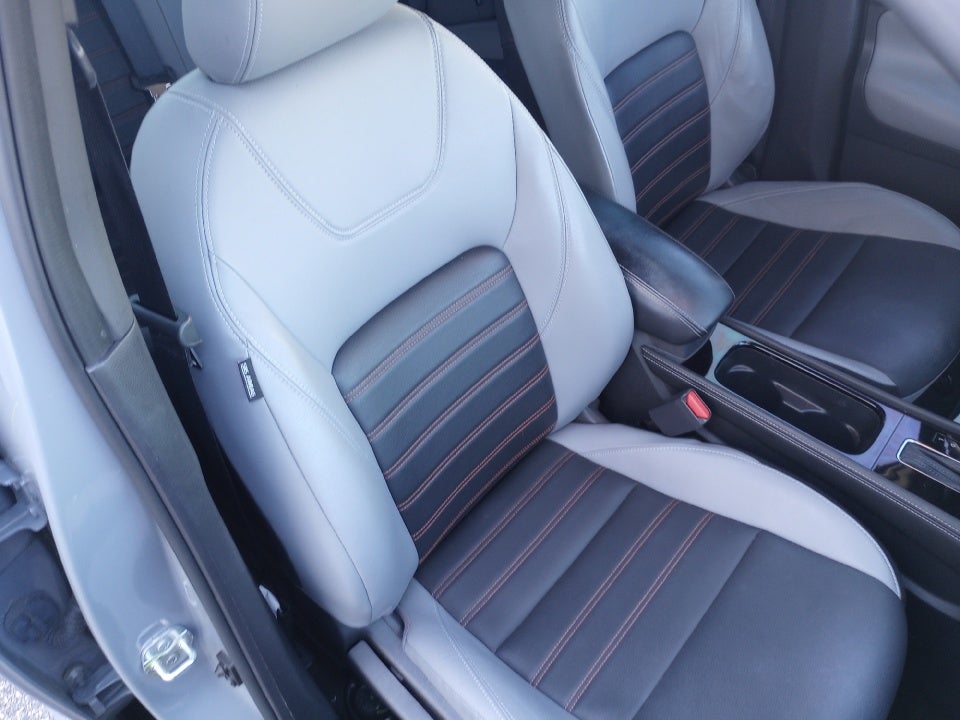 2023 Nissan Kicks SR Xtronic CVT