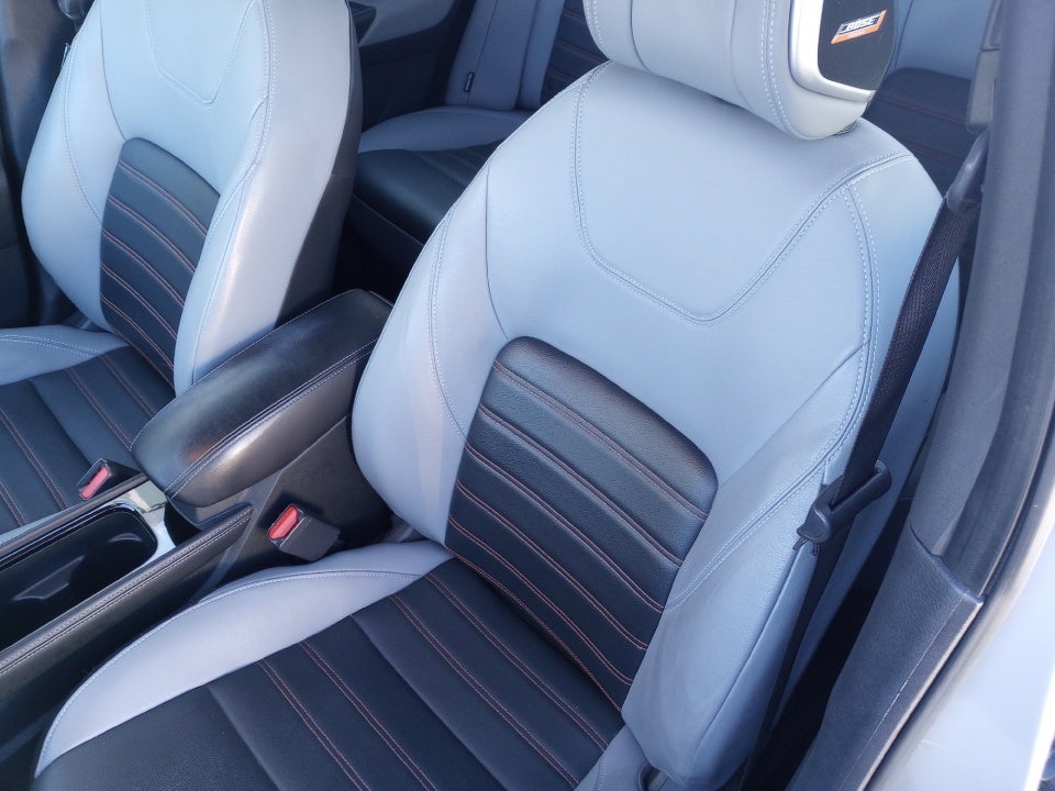 2023 Nissan Kicks SR Xtronic CVT