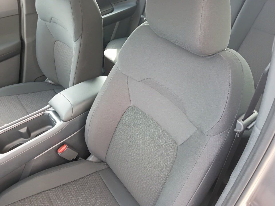 2027 Nissan Kicks S