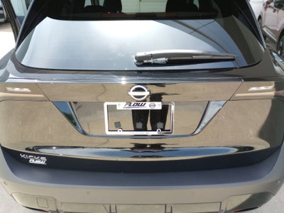 2025 Nissan Kicks SV FWD