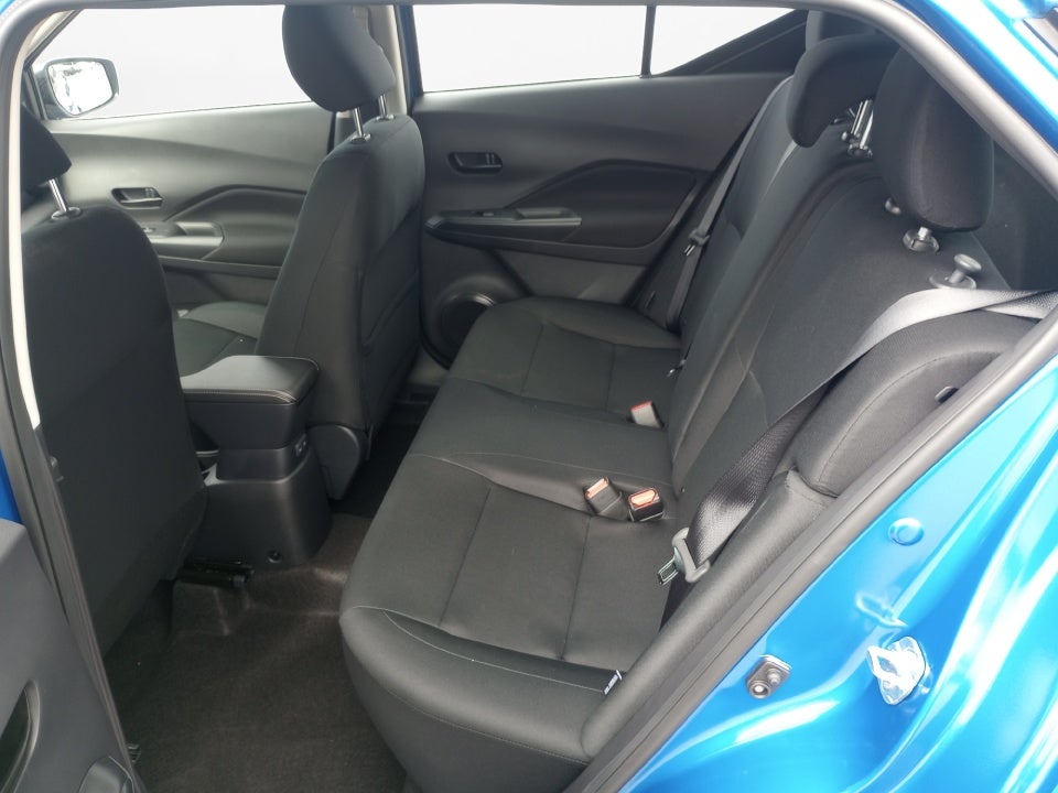 2025 Nissan Kicks SR FWD