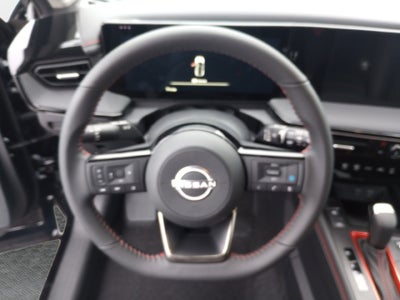 2025 Nissan Kicks SR FWD