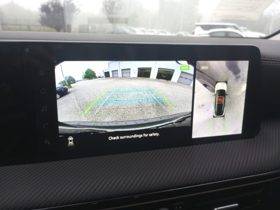 2025 Nissan Kicks SR FWD