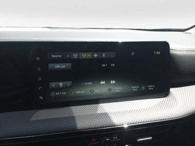 2025 Nissan Kicks SR FWD