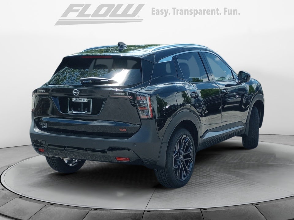 2025 Nissan Kicks SR FWD