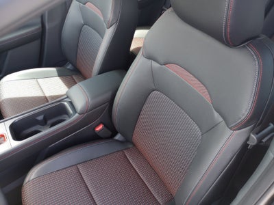 2025 Nissan Kicks SR FWD