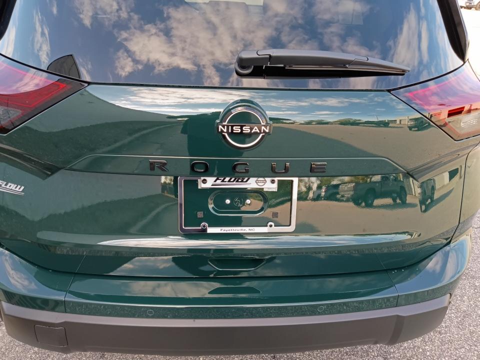 2027 Nissan Rogue Dark Armor