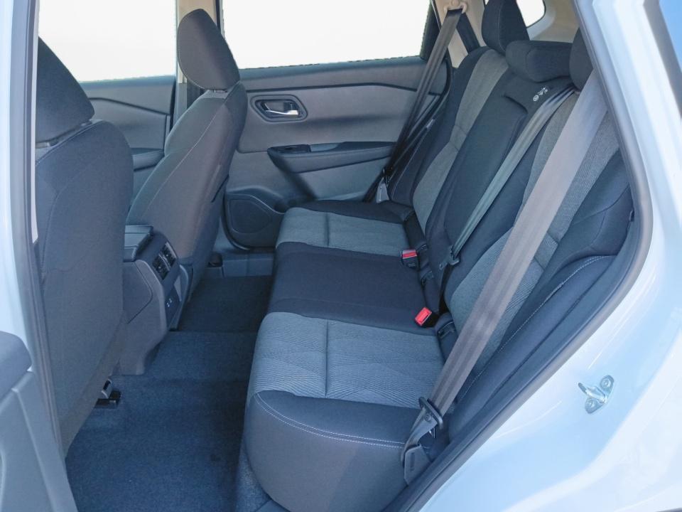 2027 Nissan Rogue SV