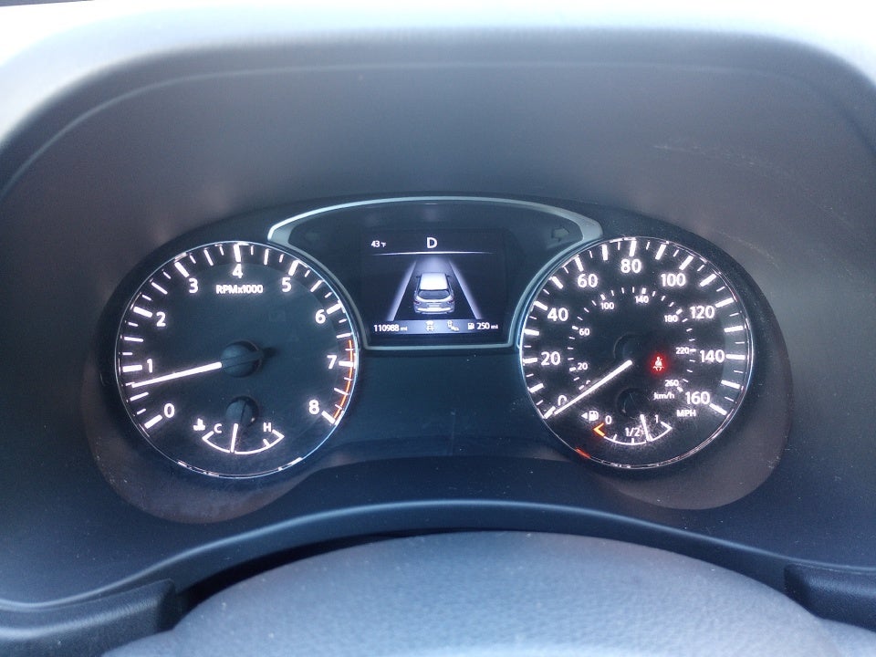 2020 Nissan Pathfinder SL 2WD