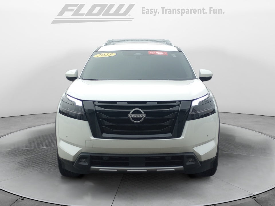 2023 Nissan Pathfinder SL 4WD