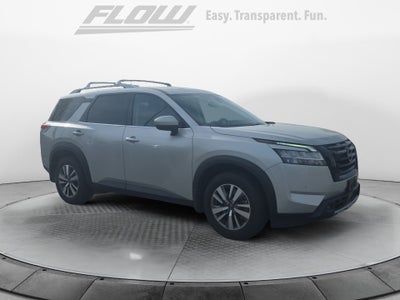 2023 Nissan Pathfinder SL 4WD