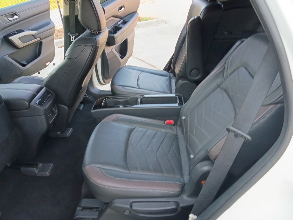2022 Nissan Pathfinder Platinum