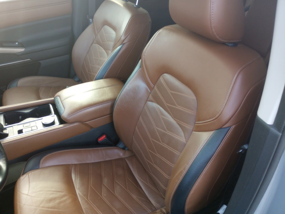 2023 Nissan Pathfinder Platinum 4WD