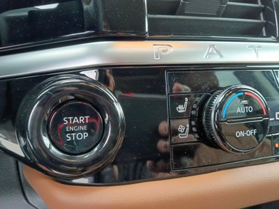 2026 Nissan Pathfinder Platinum