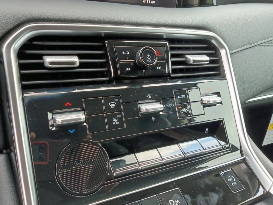 2026 Nissan Armada SV