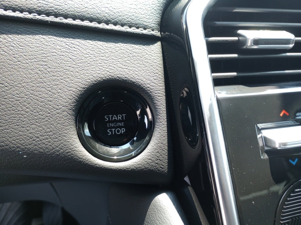 2025 Nissan Armada SV 2WD