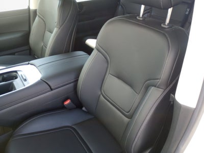 2025 Nissan Armada SV 4WD