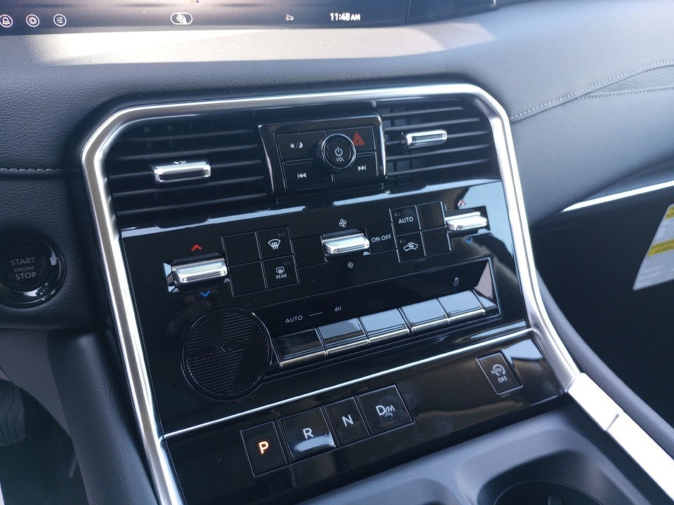 2026 Nissan Armada SV