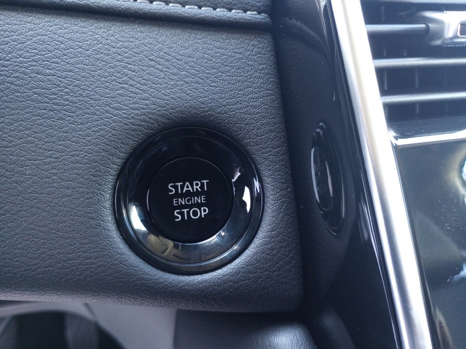 2026 Nissan Armada SV