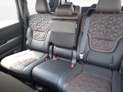 2025 Nissan Armada Platinum 4WD