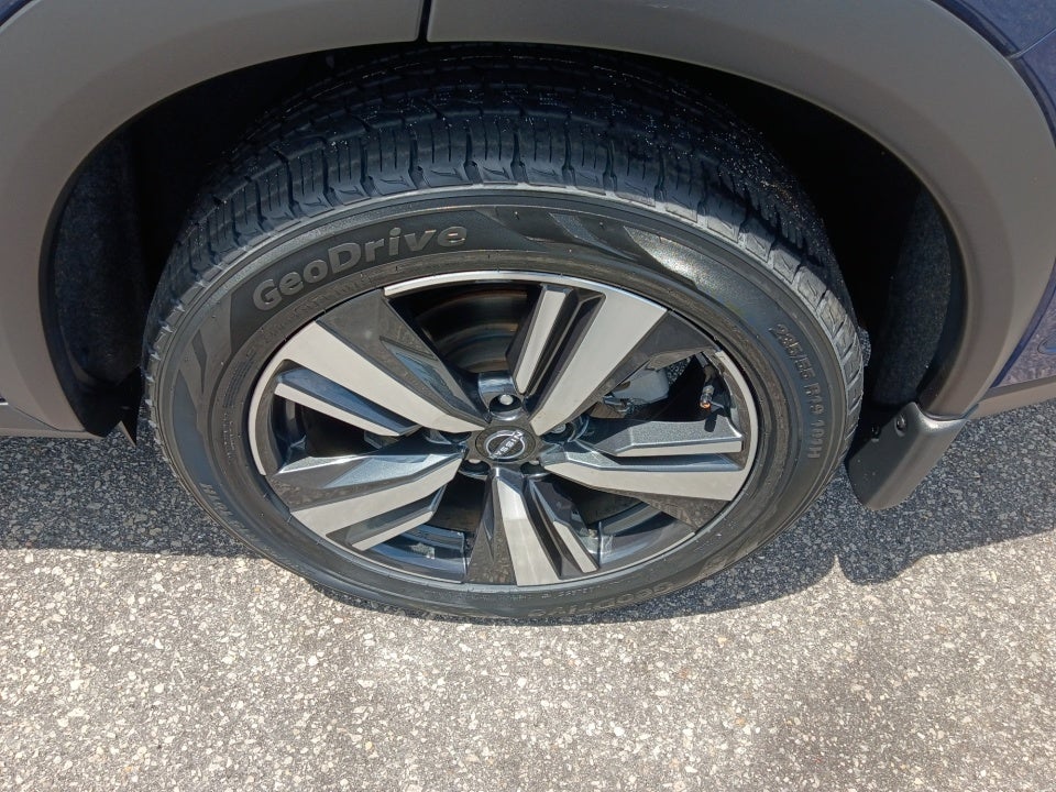 2023 Nissan Rogue SL Intelligent AWD