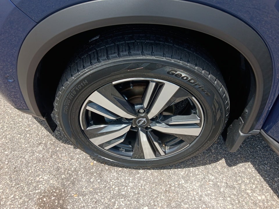 2023 Nissan Rogue SL Intelligent AWD