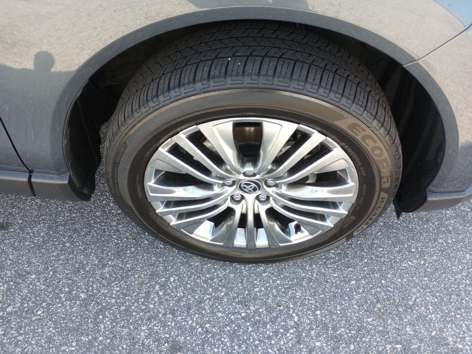 2024 Toyota Venza Limited