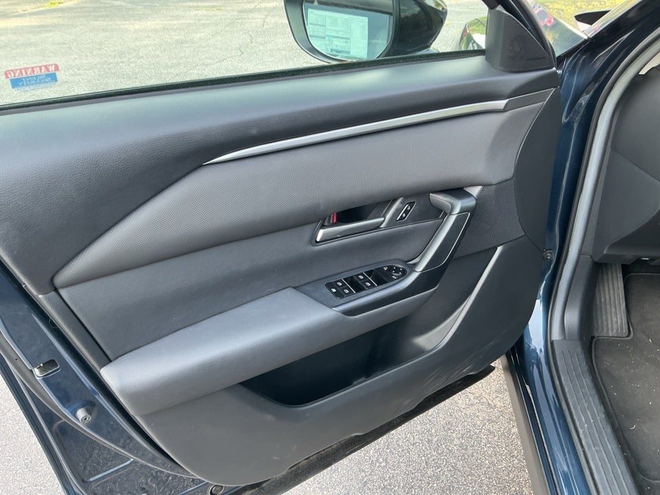 2025 Mazda Mazda CX-50 2.5 S Preferred Package