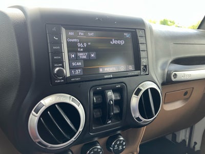 2018 Jeep Wrangler JK Unlimited Sahara 4x4