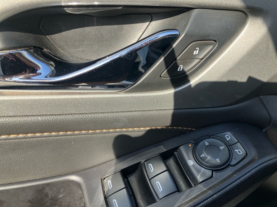 2020 Chevrolet Traverse FWD LS