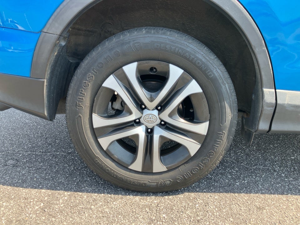 2016 Toyota RAV4 LE