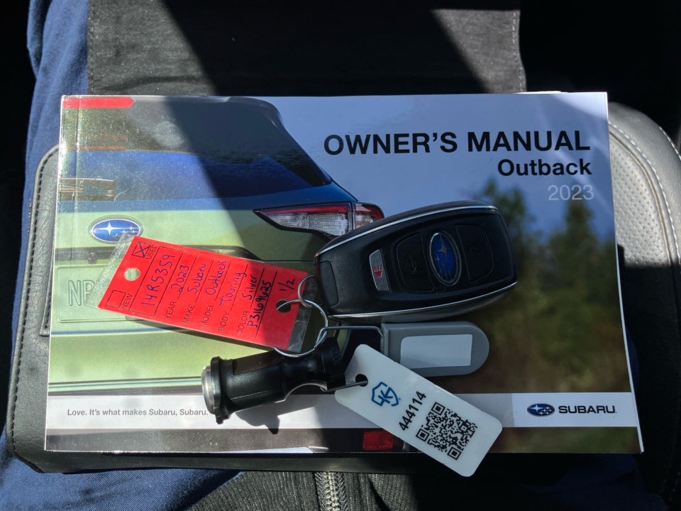 2023 Subaru Outback Touring XT