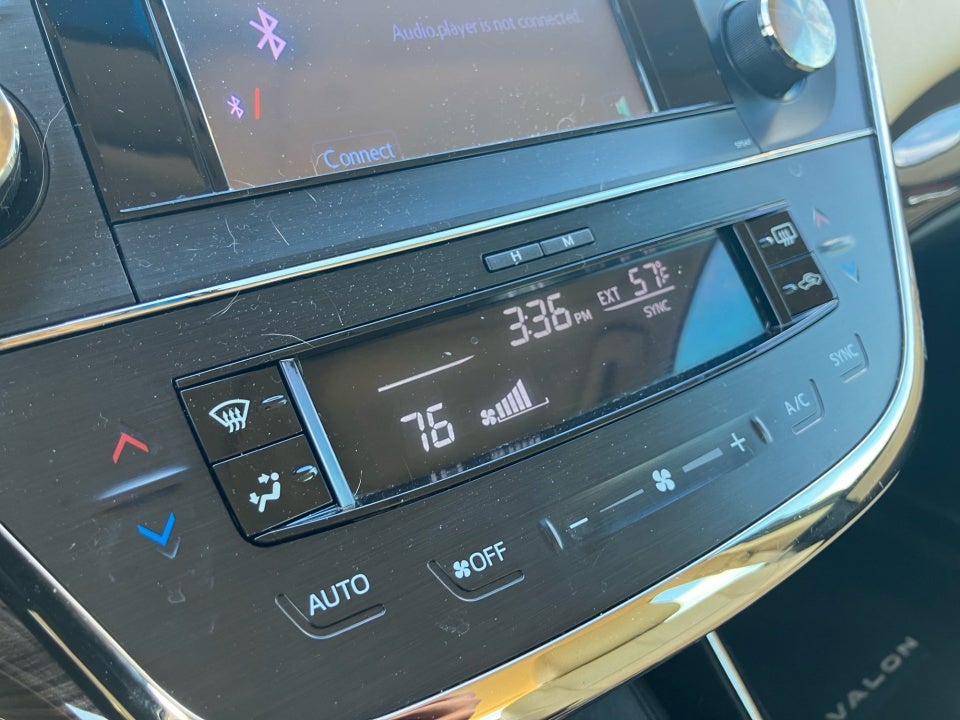 2014 Toyota Avalon XLE