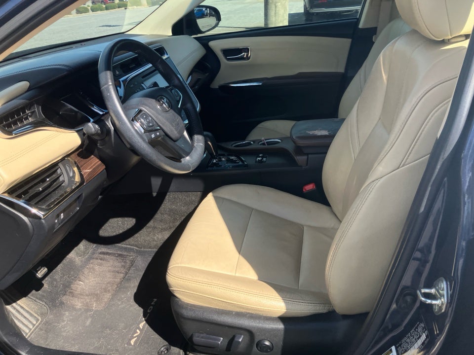 2014 Toyota Avalon XLE