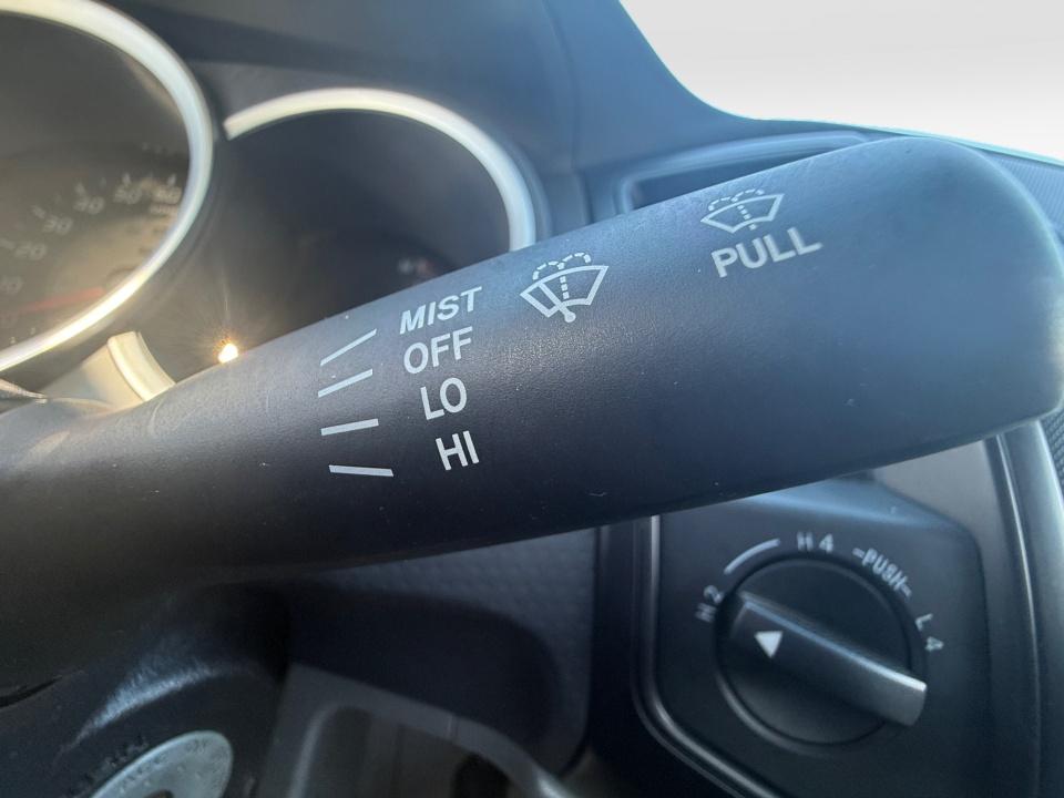 2006 Toyota Tacoma Access 128" Manual 4WD (Natl)