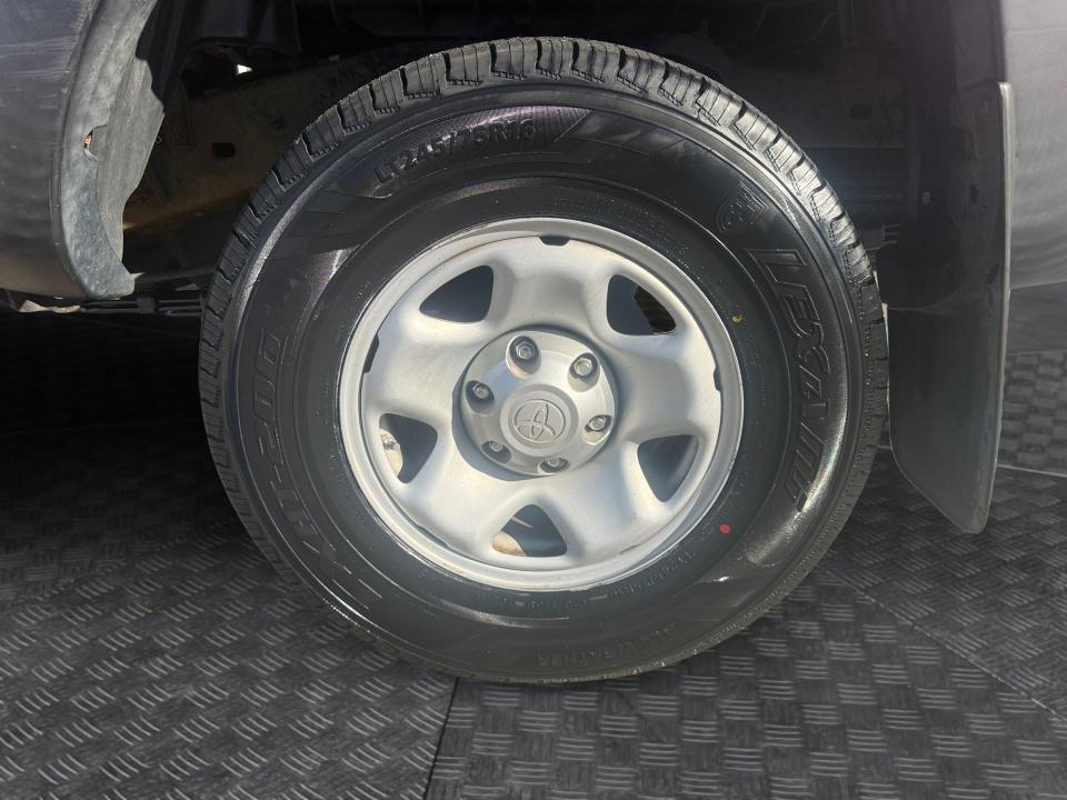 2006 Toyota Tacoma Access 128" Manual 4WD (Natl)