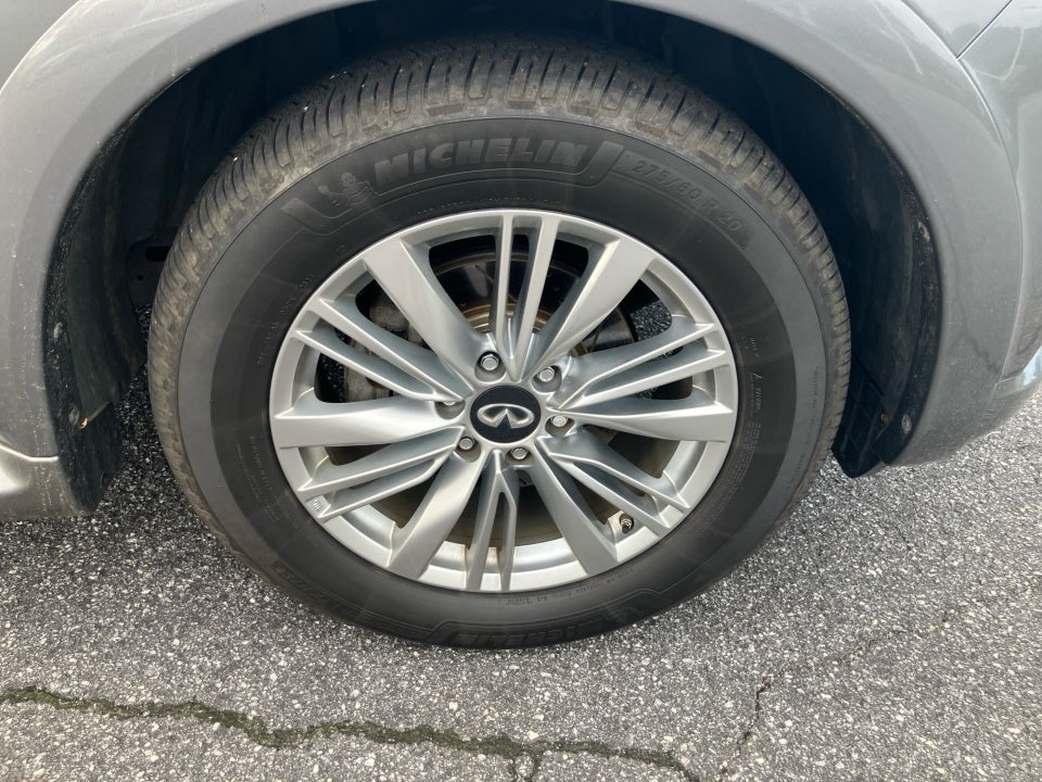 2018 INFINITI QX80 AWD