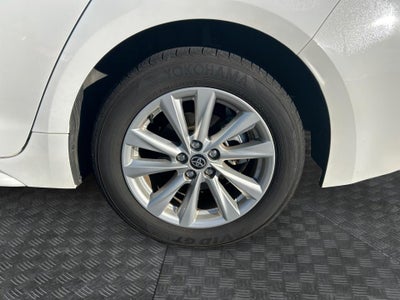 2025 Toyota Corolla Hybrid XLE
