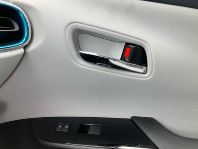 2019 Toyota Prius XLE