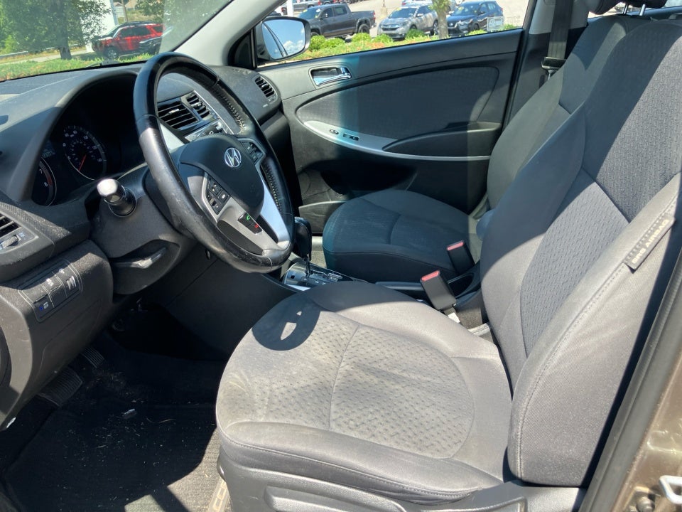 2014 Hyundai Accent SE