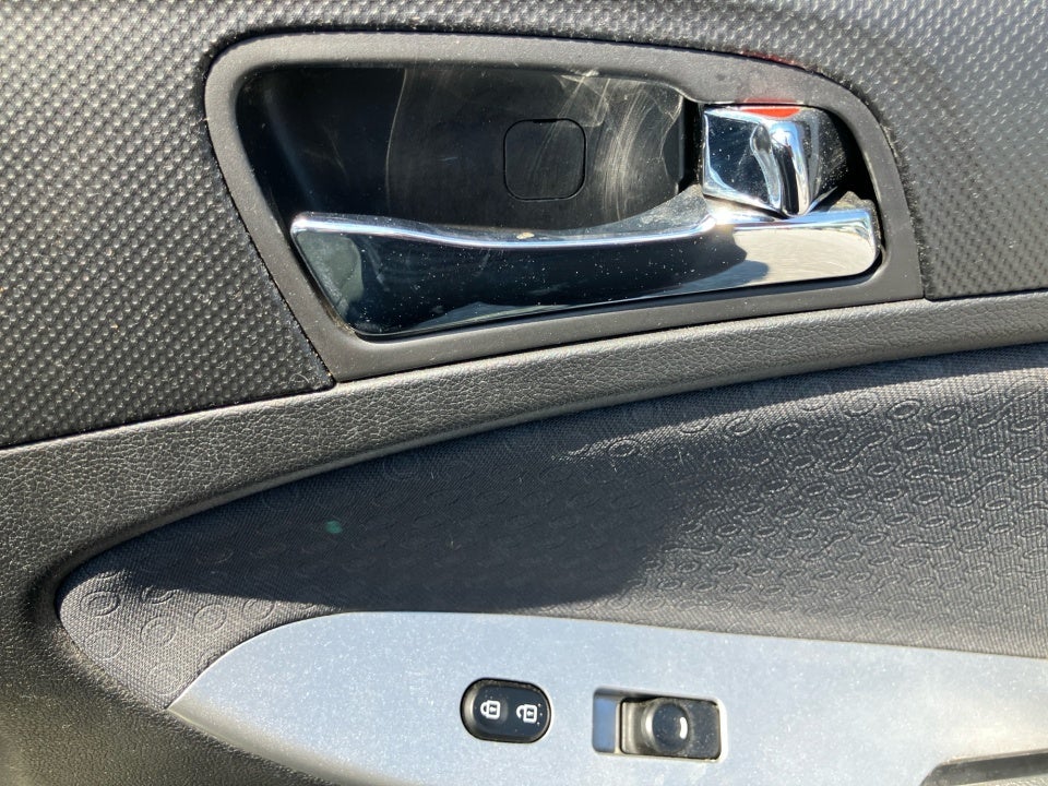 2014 Hyundai Accent SE