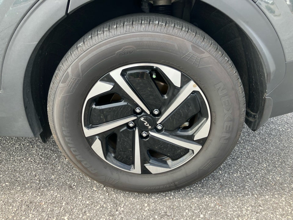 2025 Kia Sportage Hybrid LX