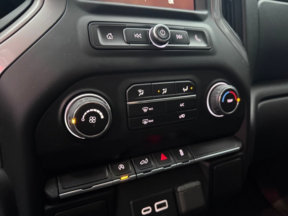 2022 Chevrolet Silverado 1500 LTD 4WD Double Cab Standard Bed Custom