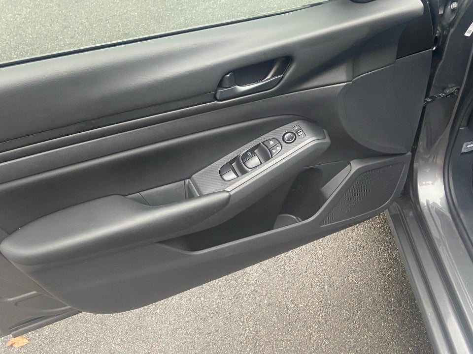 2025 Nissan Altima S FWD