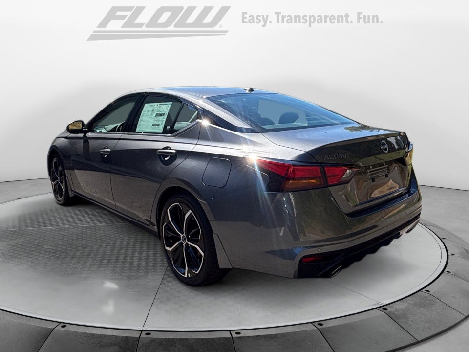 2025 Nissan Altima SR FWD