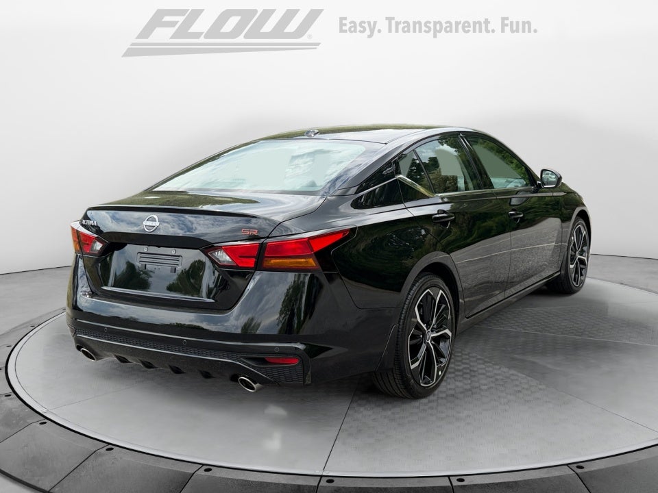 2026 Nissan Altima SR FWD