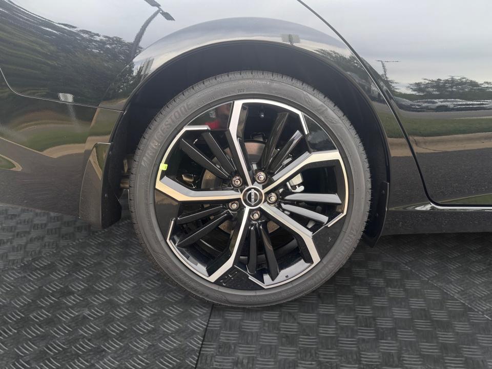 2026 Nissan Altima SR